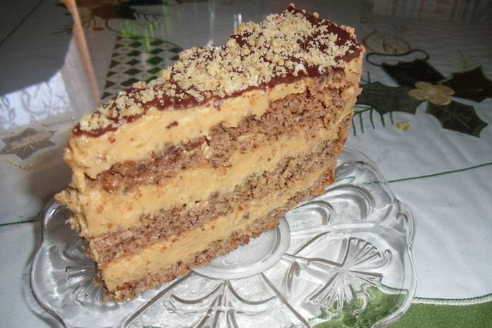 karamel-torta-700