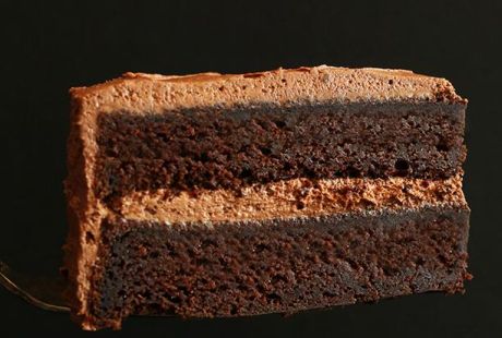 mala_slatka_veganska_torta_od_cokolade_248695067